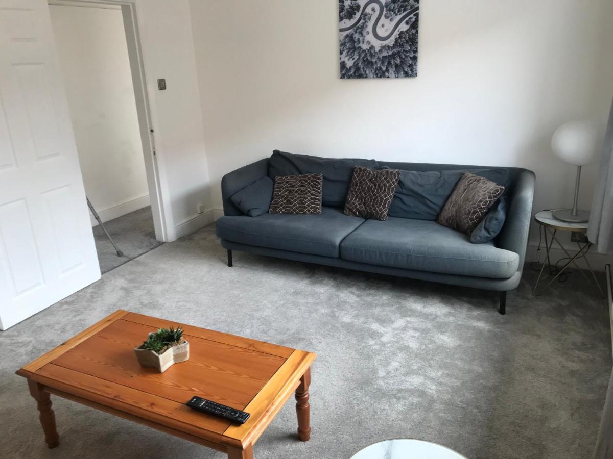 4 Bedroom Property Which Sleeps 8 Very Close To The Harry Potter Studio And Watford Junction Экстерьер фото