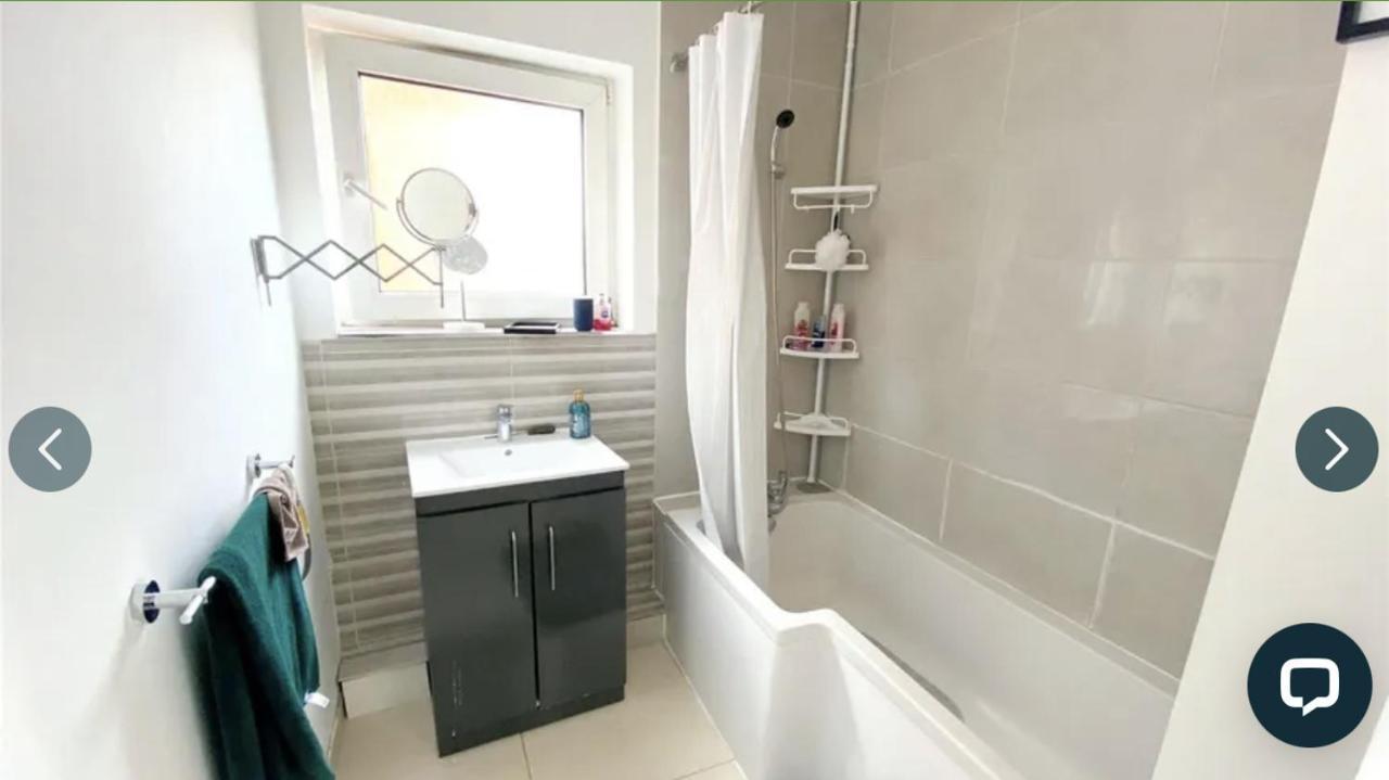 4 Bedroom Property Which Sleeps 8 Very Close To The Harry Potter Studio And Watford Junction Экстерьер фото